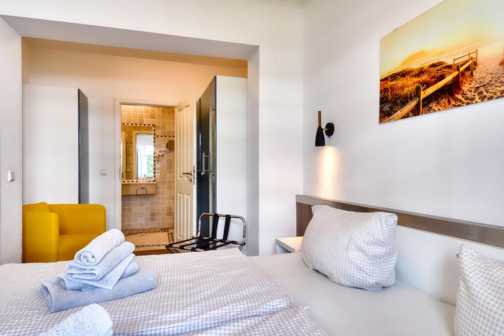 Ferienwohnung "Sonnendeck" In Der Villa Seeadler Binz Buitenkant foto